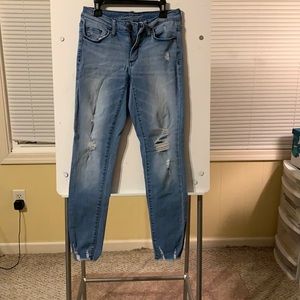Universal Thread Mid Rise Skinny Jean